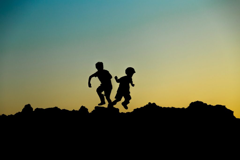 how-courts-decide-child-custody-mesa-family-lawyer